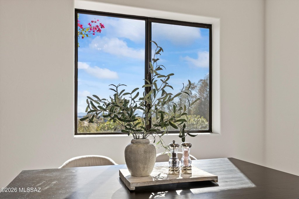 Tucson, Arizona, 85750, United States, 4 Bedrooms Bedrooms, ,3.5 BathroomsBathrooms,Residential,Forsale,2009547