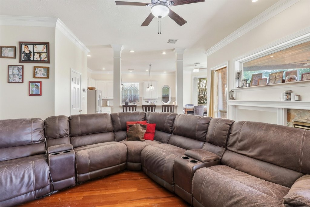 Katy, Texas, 77494, United States, 4 Bedrooms Bedrooms, ,3.5 BathroomsBathrooms,Residential,Forsale,1973427