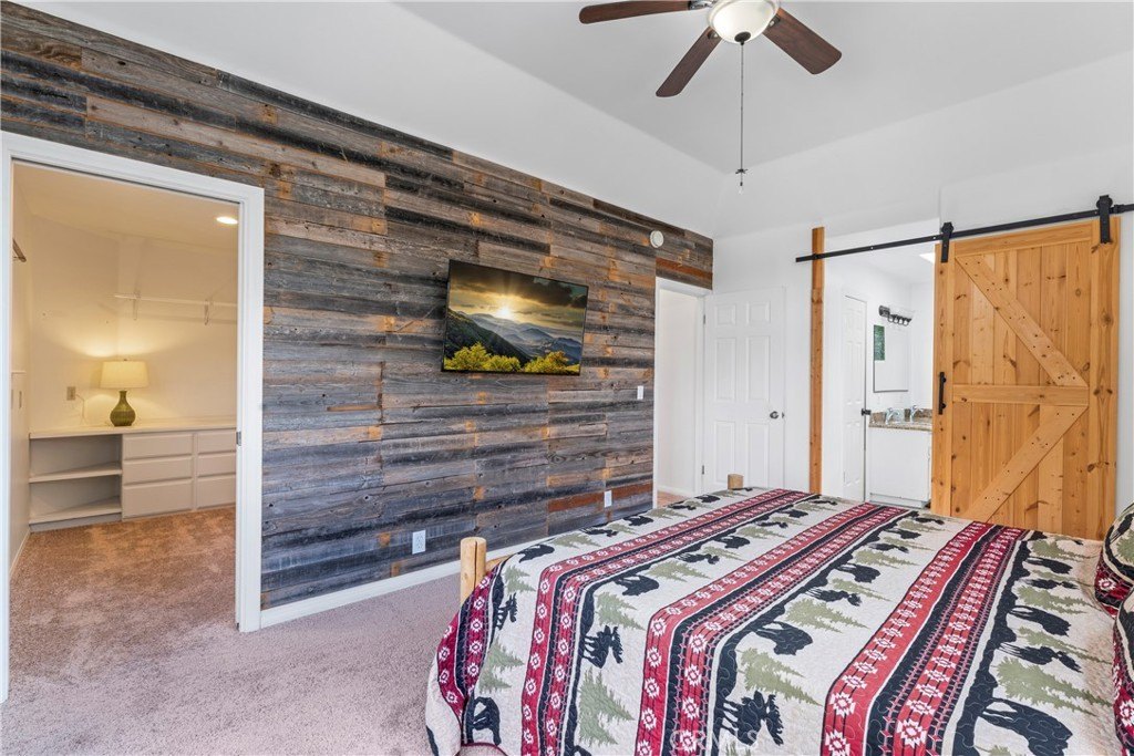 Lake Arrowhead, California, 92352, United States, 4 Bedrooms Bedrooms, ,2.5 BathroomsBathrooms,Residential,Forsale,1971038