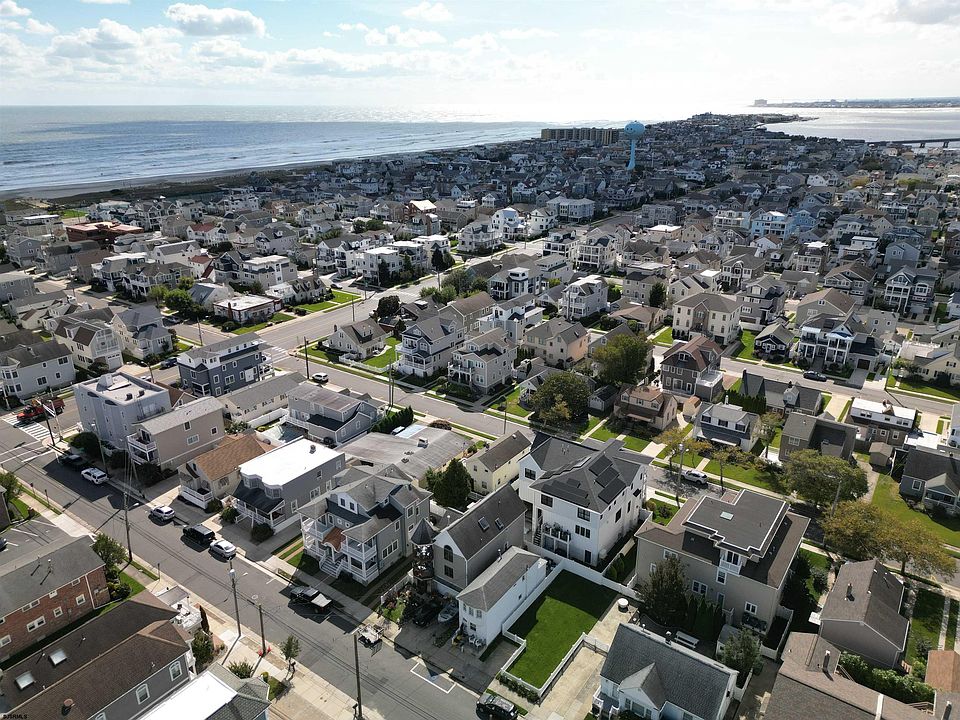 Margate, New Jersey, 08402, United States, 1 Bedroom Bedrooms, ,2 BathroomsBathrooms,Residential,Forsale,1967253