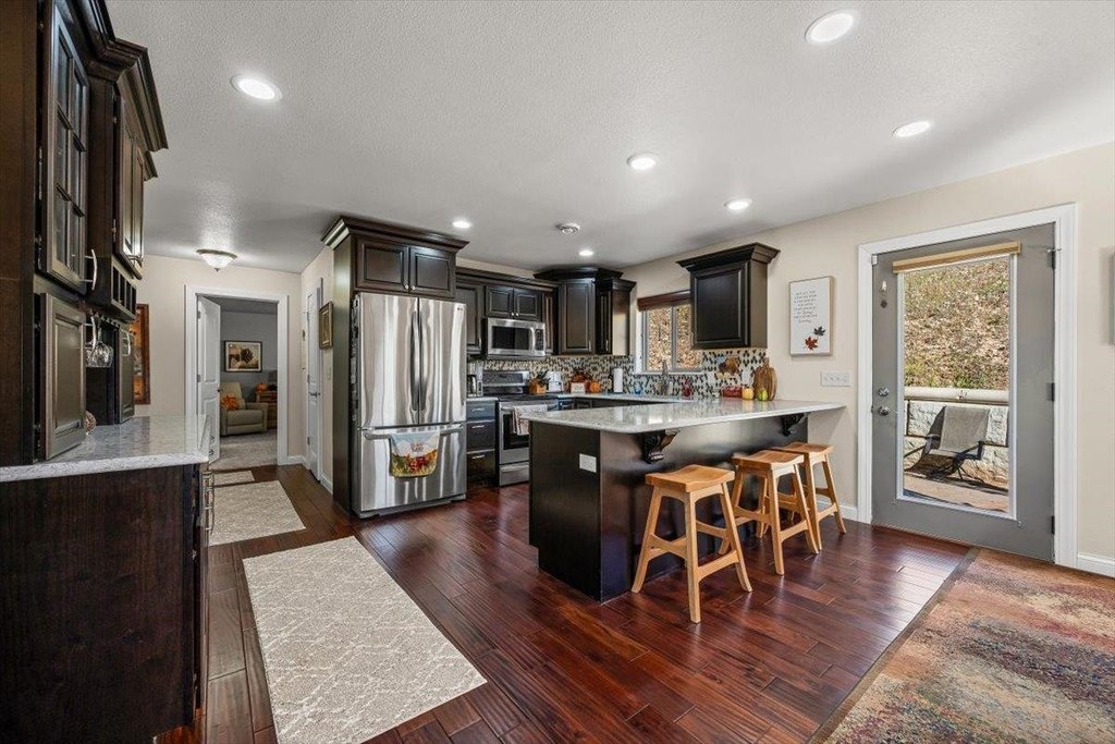 Deadwood, South Dakota, 57732, United States, 4 Bedrooms Bedrooms, ,2.5 BathroomsBathrooms,Residential,Forsale,1990698