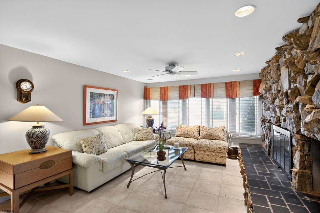 Margate, New Jersey, 08402, United States, 4 Bedrooms Bedrooms, ,3 BathroomsBathrooms,Residential,Forsale,2010246