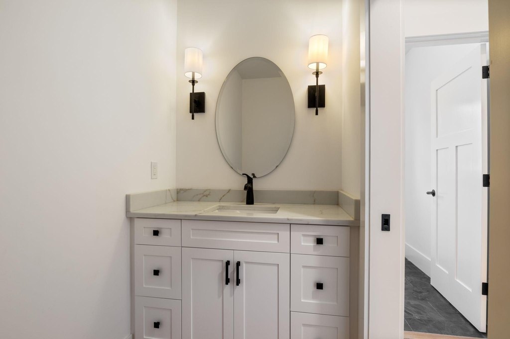 Hampton, New Hampshire, 03842, United States, 3 Bedrooms Bedrooms, ,2.5 BathroomsBathrooms,Residential,Forsale,2002415