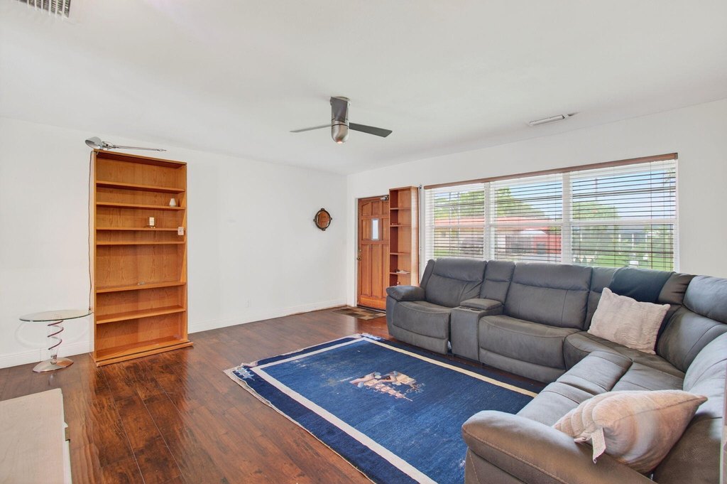 Boca Raton, Florida, 33431, United States, 2 Bedrooms Bedrooms, ,2 BathroomsBathrooms,Residential,Forsale,1969905