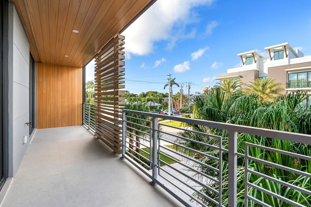 Delray Beach, Florida, 33483, United States, 5 Bedrooms Bedrooms, ,5.5 BathroomsBathrooms,Residential,Forsale,2009891