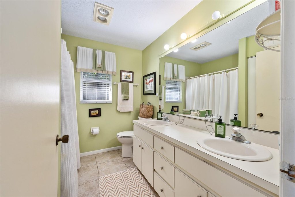 DUNNELLON, Florida, 34432, United States, 3 Bedrooms Bedrooms, ,3 BathroomsBathrooms,Residential,Forsale,1969800