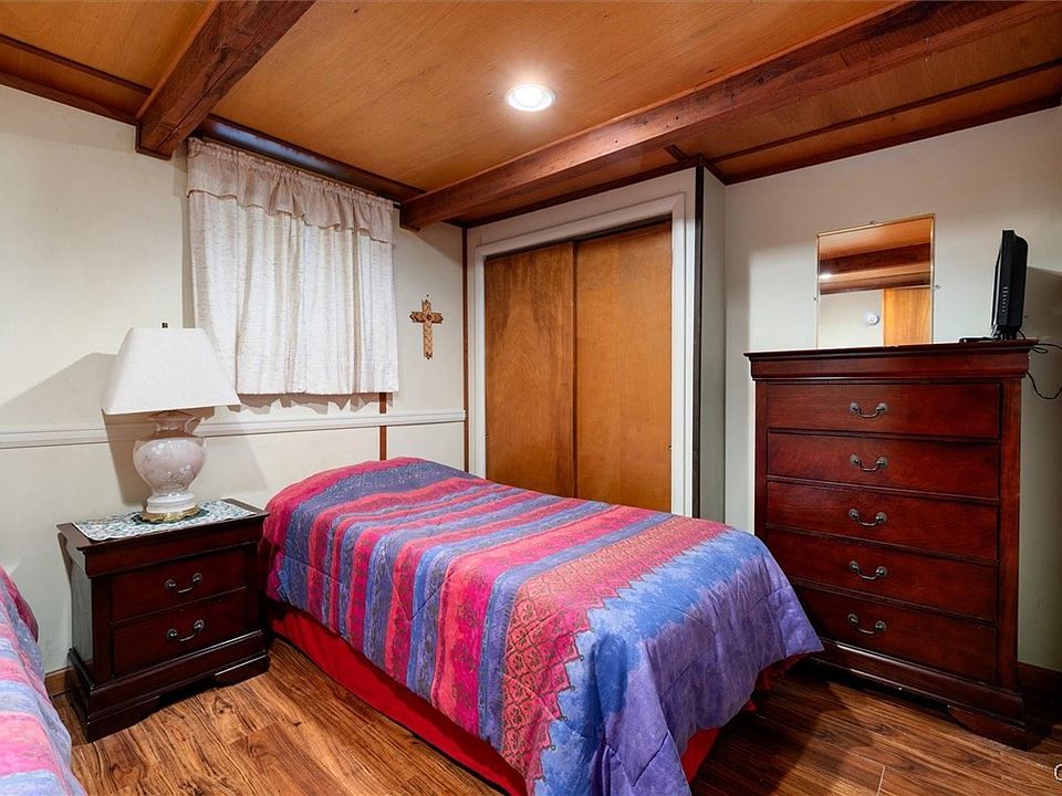 Inlet, New York, 13360, United States, 8 Bedrooms Bedrooms, ,3 BathroomsBathrooms,Residential,Forsale,1969692