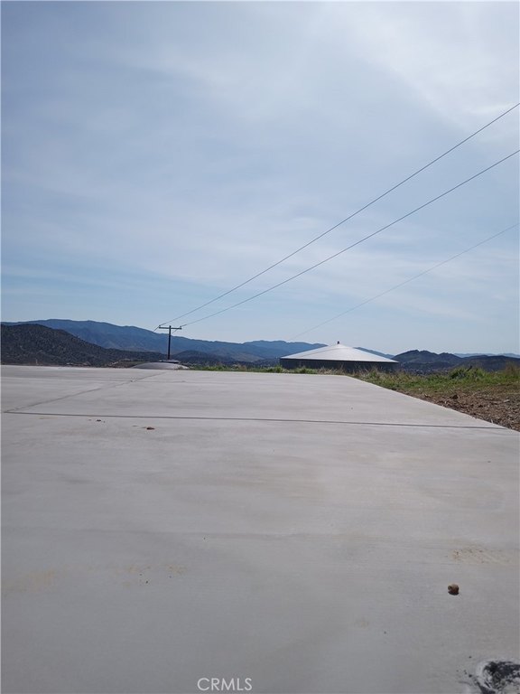 Agua Dulce, California, 91390, United States, 2 Bedrooms Bedrooms, ,4 BathroomsBathrooms,Residential,Forsale,2004098