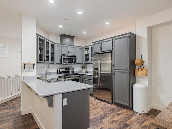 Rohnert Park, California, 94928, United States, 3 Bedrooms Bedrooms, ,2 BathroomsBathrooms,Residential,Forsale,1985923