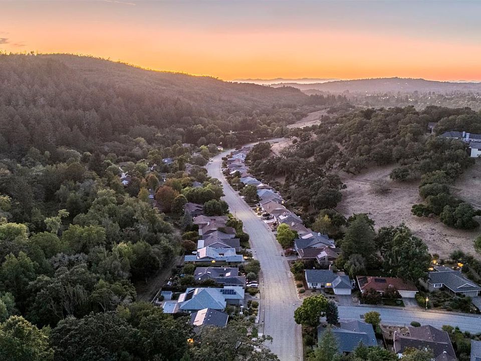 Santa Rosa, California, 95409, United States, 3 Bedrooms Bedrooms, ,2 BathroomsBathrooms,Residential,Forsale,1985932