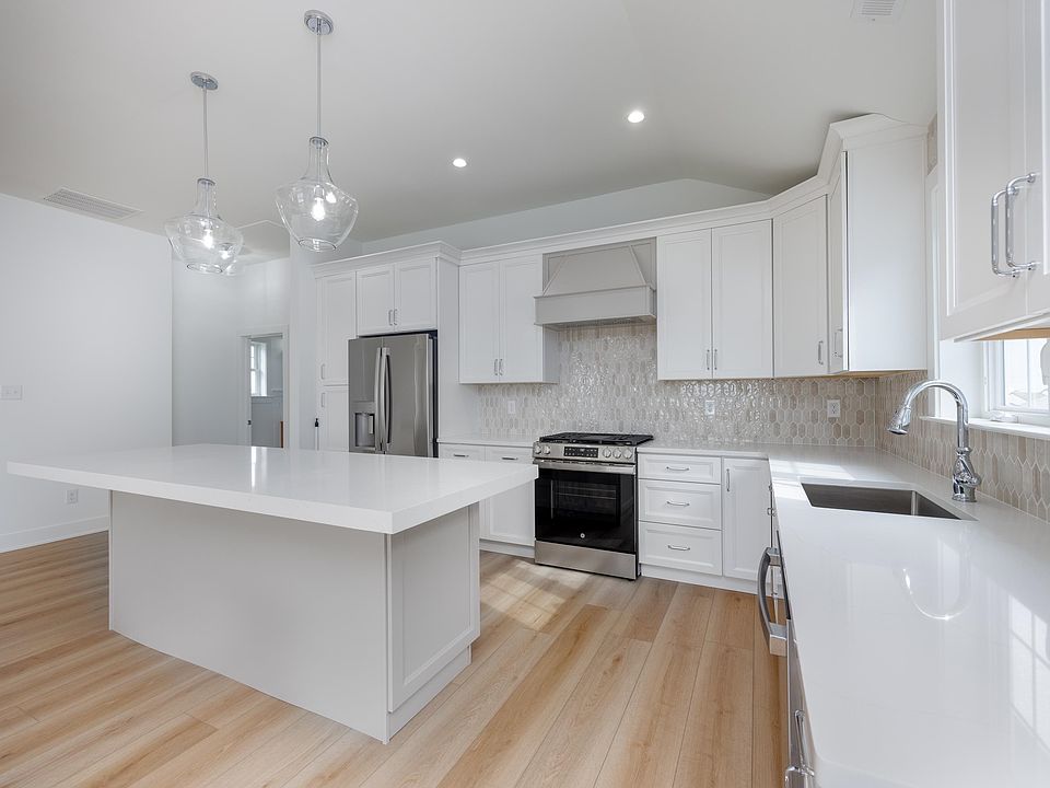 North Wildwood, New Jersey, 08260, United States, 4 Bedrooms Bedrooms, ,3 BathroomsBathrooms,Residential,Forsale,1967263