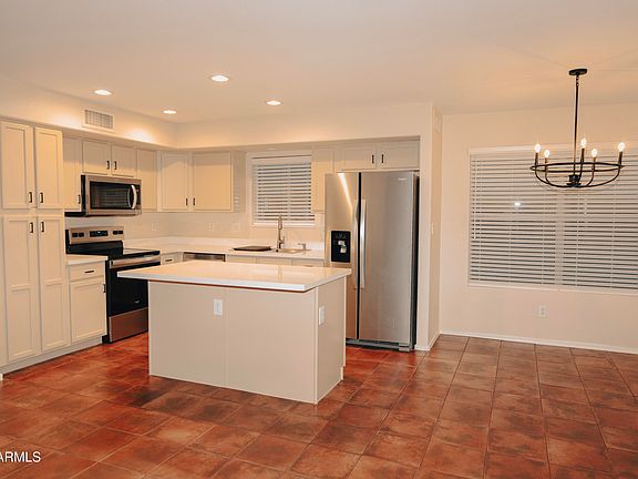 Phoenix, Arizona, 85050, United States, 4 Bedrooms Bedrooms, ,3 BathroomsBathrooms,Residential,Forsale,1971068