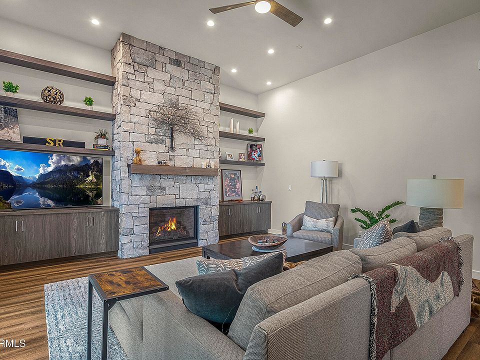 Flagstaff, Arizona, 86005, United States, 3 Bedrooms Bedrooms, ,2 BathroomsBathrooms,Residential,Forsale,1971075