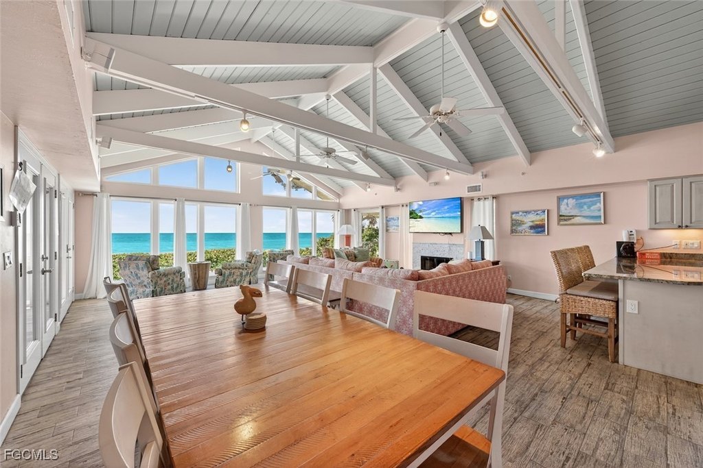 Captiva, Florida, 33924, United States, 4 Bedrooms Bedrooms, ,3.5 BathroomsBathrooms,Residential,Forsale,1971928