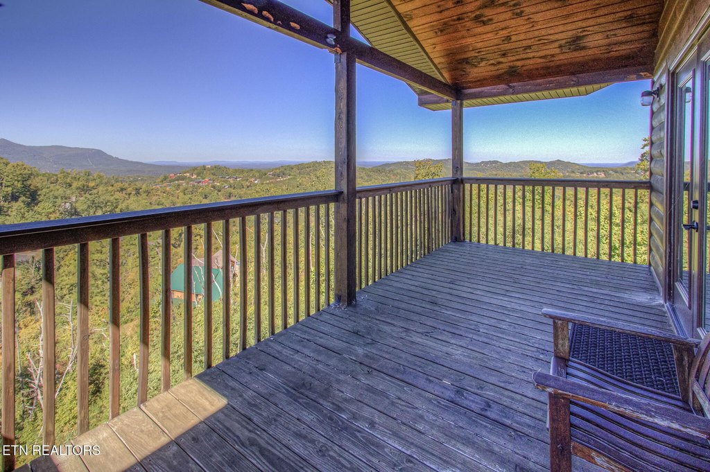 Sevierville, Tennessee, 37862, United States, 5 Bedrooms Bedrooms, ,4 BathroomsBathrooms,Residential,Forsale,1973603