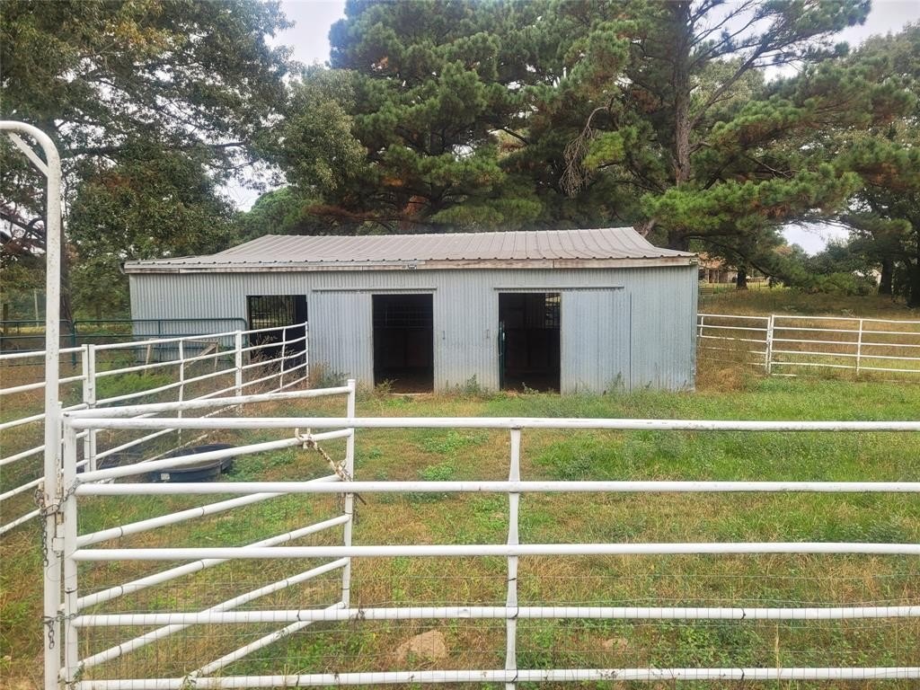 Brownsboro, Texas, 75756, United States, 4 Bedrooms Bedrooms, ,3.5 BathroomsBathrooms,Residential,Forsale,1973433