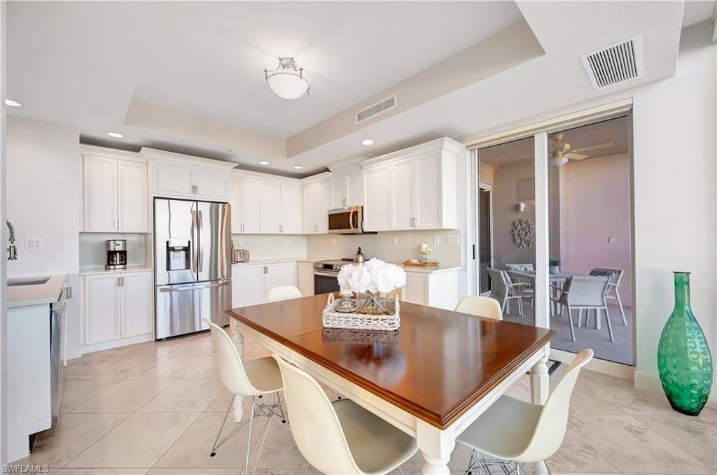 BONITA SPRINGS, Florida, 34134, United States, 2 Bedrooms Bedrooms, ,2 BathroomsBathrooms,Residential,Forsale,1971962