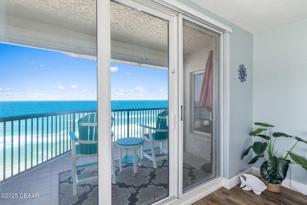 Daytona Beach Shores, Florida, 32118, United States, 3 Bedrooms Bedrooms, ,3 BathroomsBathrooms,Residential,Forsale,1990150