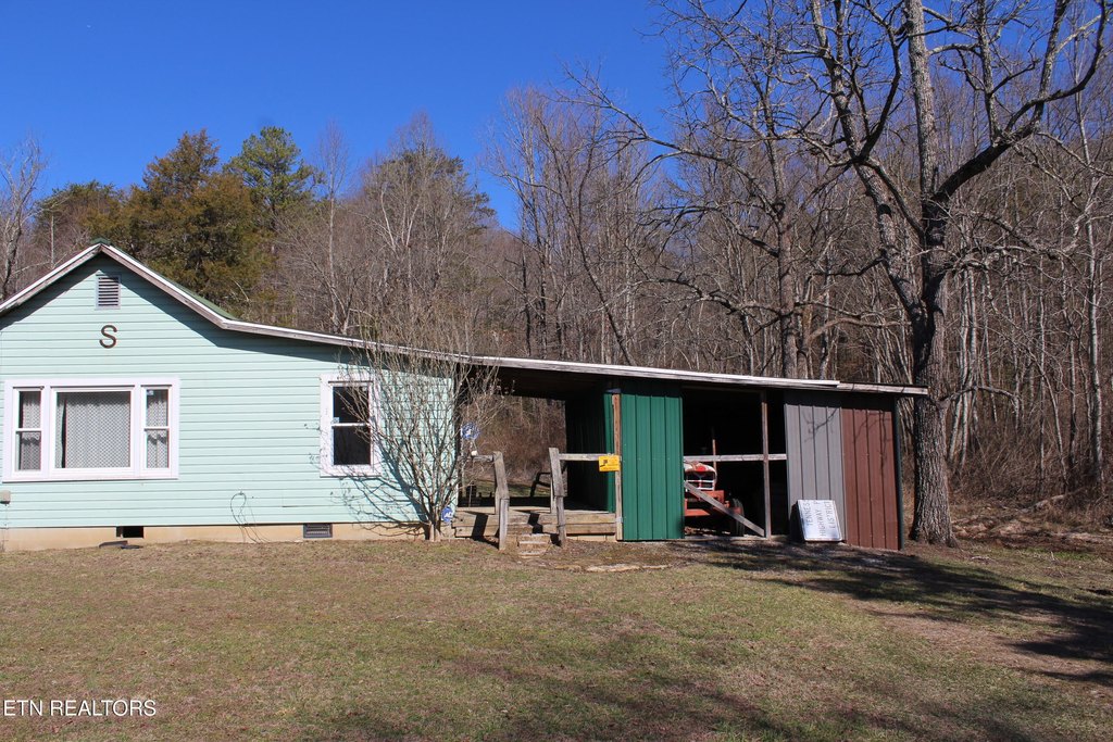 Jamestown, Tennessee, 38556, United States, 3 Bedrooms Bedrooms, ,1 BathroomBathrooms,Residential,Forsale,1885987