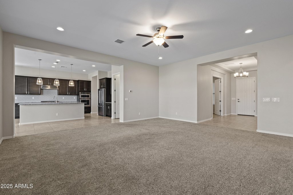 Mesa, Arizona, 85212, United States, 4 Bedrooms Bedrooms, ,3.5 BathroomsBathrooms,Residential,Forsale,2014401