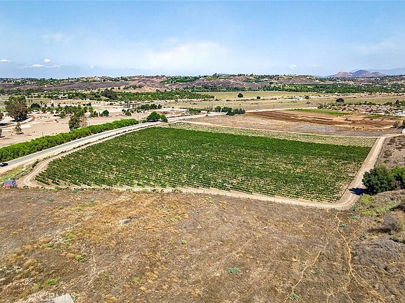 Temecula, California, 92592, United States, 3 Bedrooms Bedrooms, ,2 BathroomsBathrooms,Residential,Forsale,1992747