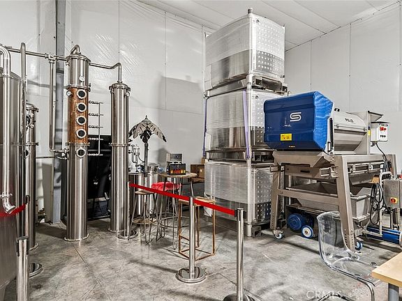 Temecula, California, 92592, United States, 3 Bedrooms Bedrooms, ,2 BathroomsBathrooms,Residential,Forsale,1992747