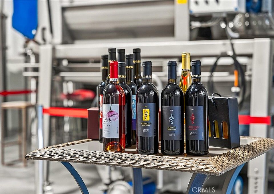 Temecula, California, 92592, United States, 3 Bedrooms Bedrooms, ,2 BathroomsBathrooms,Residential,Forsale,1992747