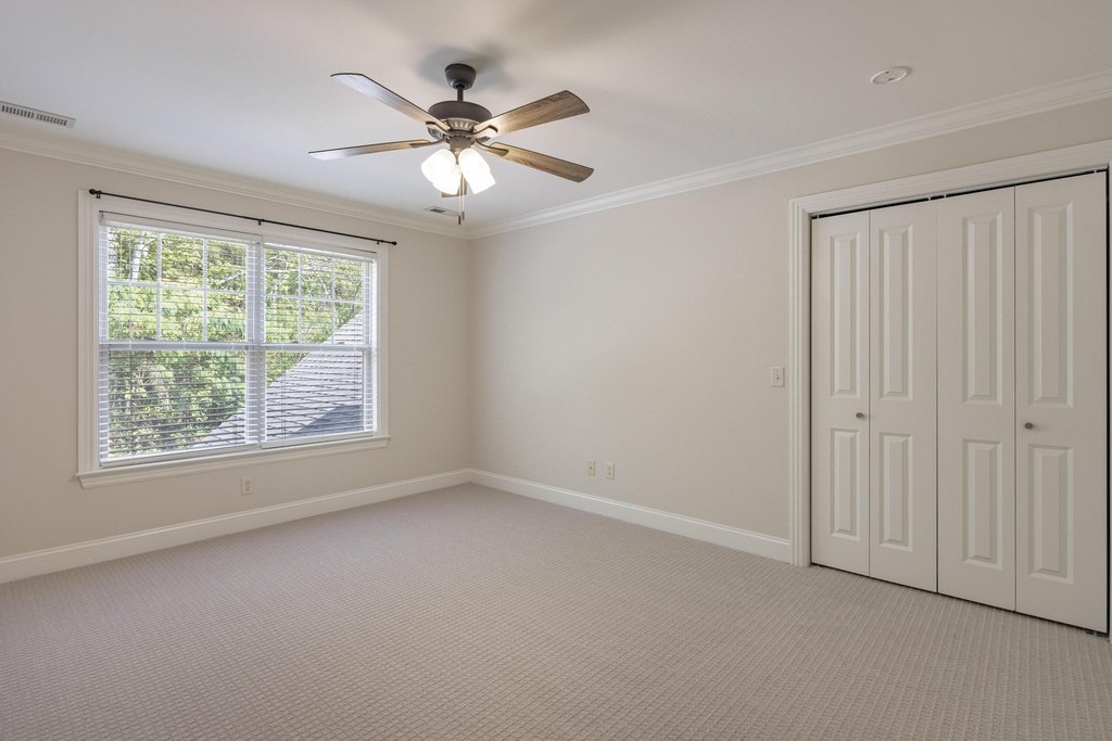 Chattanooga, Tennessee, 37415, United States, 4 Bedrooms Bedrooms, ,2.5 BathroomsBathrooms,Residential,Forsale,1995340