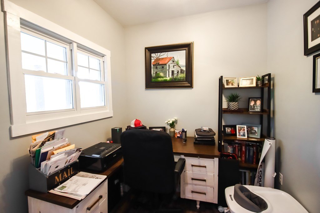 Walling, Tennessee, 38587, United States, 3 Bedrooms Bedrooms, ,2.5 BathroomsBathrooms,Residential,Forsale,1996612