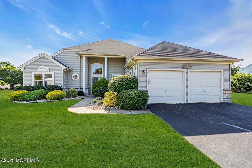 Manchester, New Jersey, 08759, United States, 2 Bedrooms Bedrooms, ,2 BathroomsBathrooms,Residential,Forsale,1994027