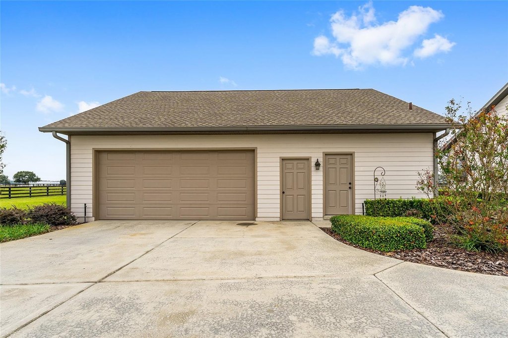 DUNNELLON, Florida, 34432, United States, 3 Bedrooms Bedrooms, ,2.5 BathroomsBathrooms,Residential,Forsale,1994126