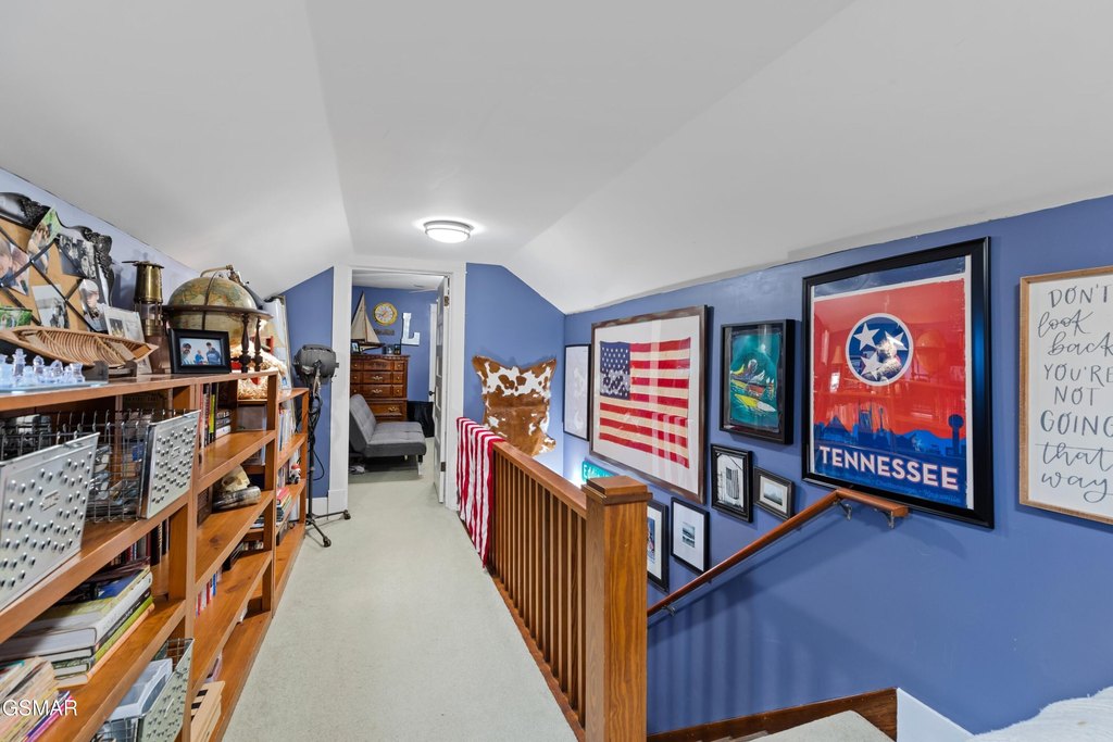 Dandridge, Tennessee, 37725, United States, 3 Bedrooms Bedrooms, ,2 BathroomsBathrooms,Residential,Forsale,1988735