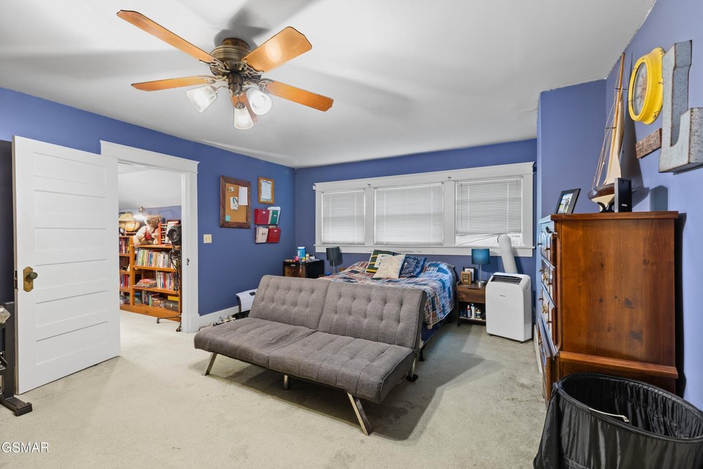 Dandridge, Tennessee, 37725, United States, 3 Bedrooms Bedrooms, ,2 BathroomsBathrooms,Residential,Forsale,1988735