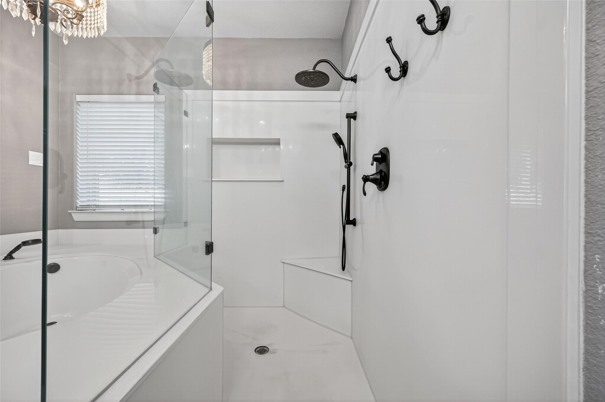 Needville, Texas, 77461, United States, 4 Bedrooms Bedrooms, ,3 BathroomsBathrooms,Residential,Forsale,1973418