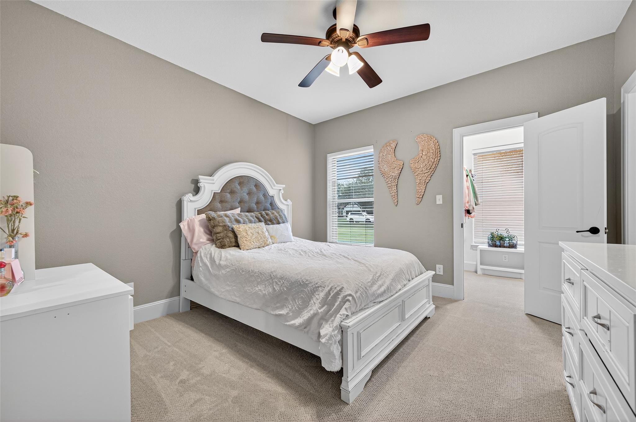 Needville, Texas, 77461, United States, 4 Bedrooms Bedrooms, ,3 BathroomsBathrooms,Residential,Forsale,1973418