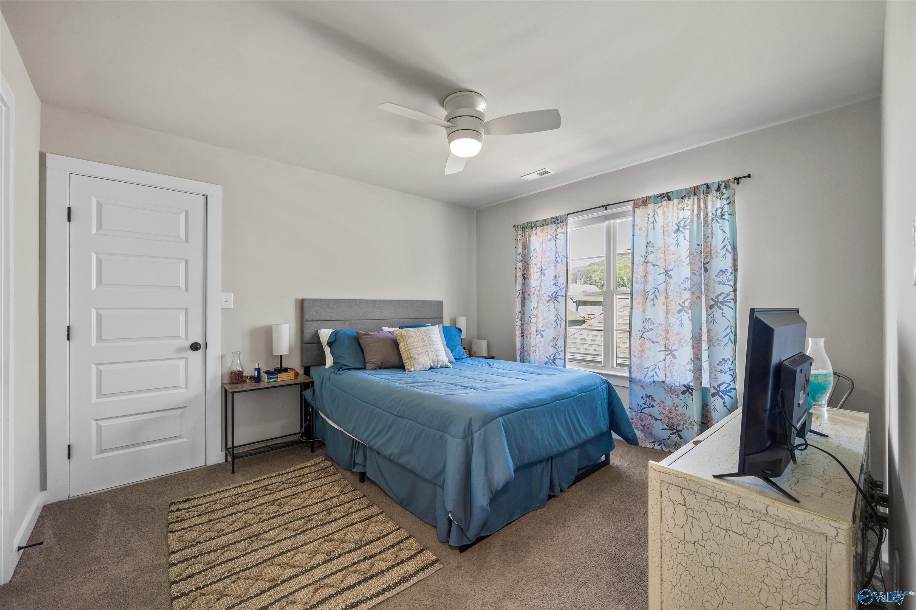 Gurley, Alabama, 35748, United States, 4 Bedrooms Bedrooms, ,2.5 BathroomsBathrooms,Residential,Forsale,2007710