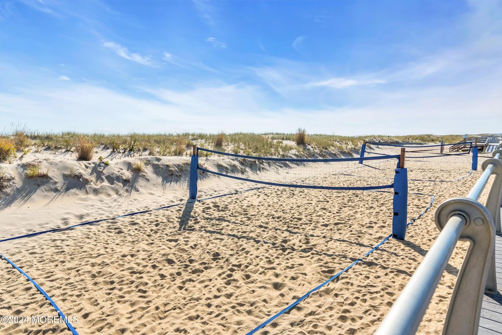 Sea Girt, New Jersey, 08750, United States, 7 Bedrooms Bedrooms, ,6.5 BathroomsBathrooms,Residential,Forsale,2001411