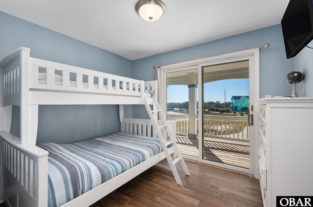 Nags Head, North Carolina, 27959, United States, 8 Bedrooms Bedrooms, ,5.5 BathroomsBathrooms,Residential,Forsale,2004896