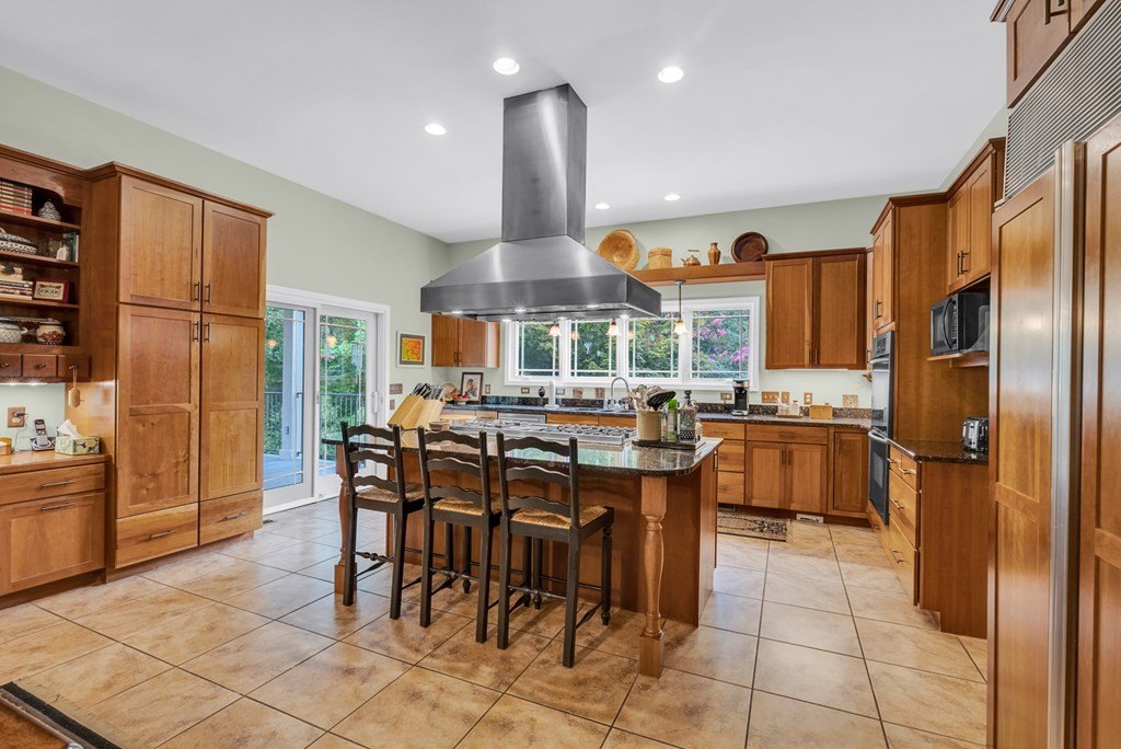 SPARTA, Tennessee, 38583, United States, 3 Bedrooms Bedrooms, ,3.5 BathroomsBathrooms,Residential,Forsale,1929832