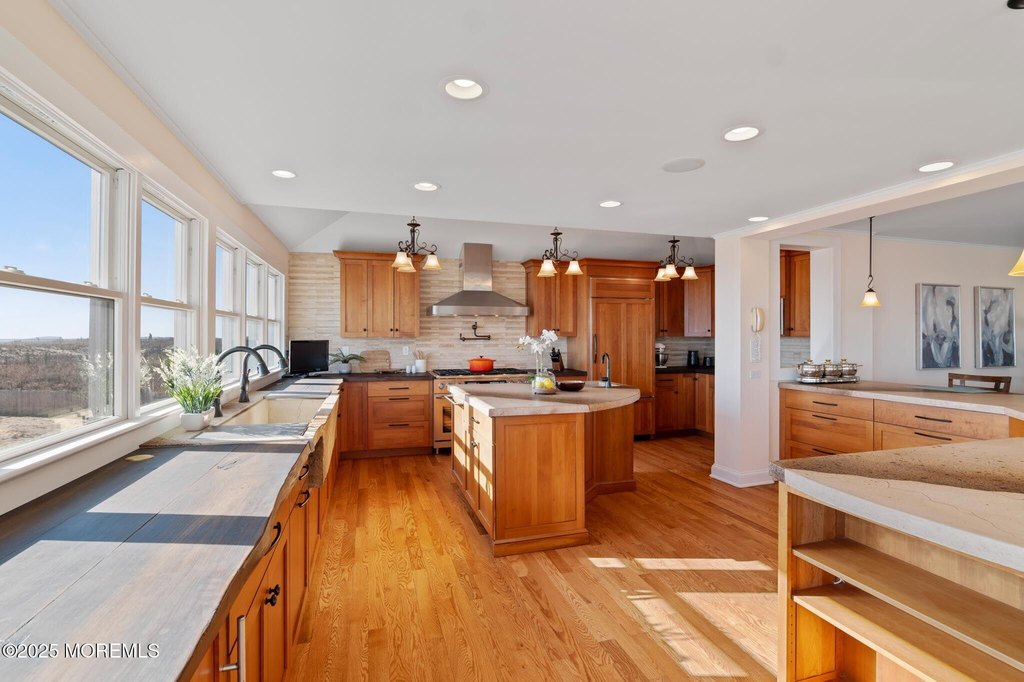 Bay Head, New Jersey, 08742, United States, 8 Bedrooms Bedrooms, ,6 BathroomsBathrooms,Residential,Forsale,1884429