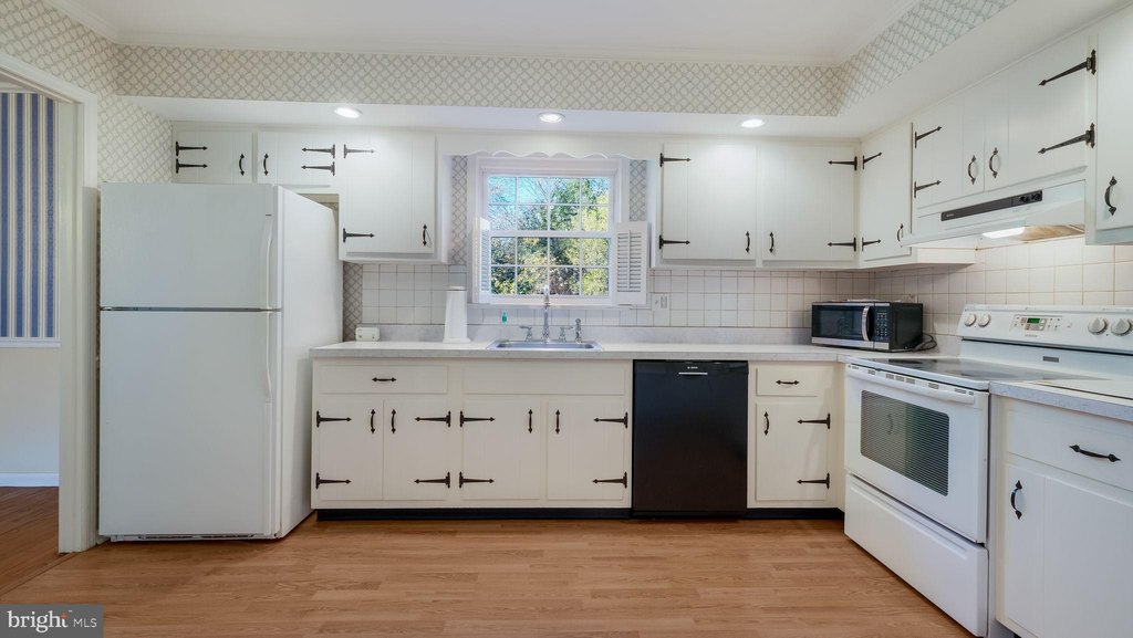 WARMINSTER, Pennsylvania, 18974, United States, 4 Bedrooms Bedrooms, ,3.5 BathroomsBathrooms,Residential,Forsale,1973392