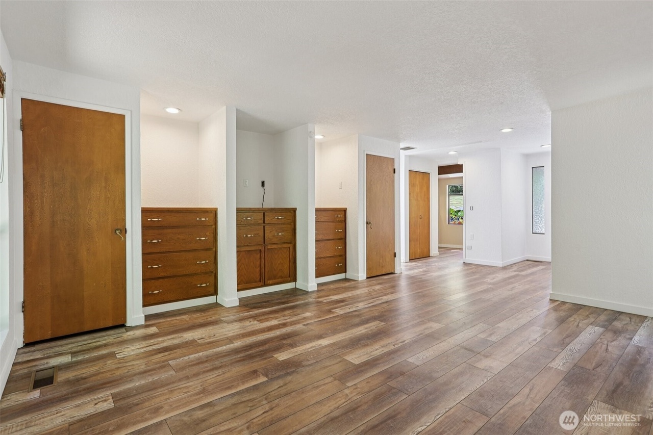 Granite Falls, Washington, 98252, United States, 3 Bedrooms Bedrooms, ,2 BathroomsBathrooms,Residential,Forsale,1990715