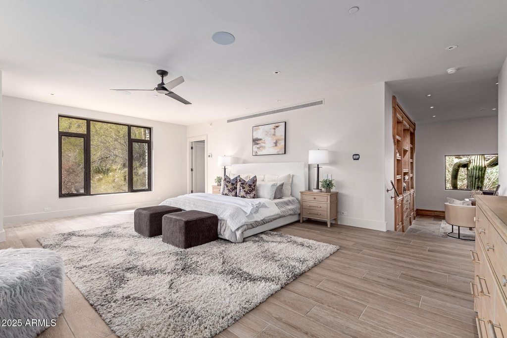 Carefree, Arizona, 85377, United States, 4 Bedrooms Bedrooms, ,5 BathroomsBathrooms,Residential,Forsale,1968441