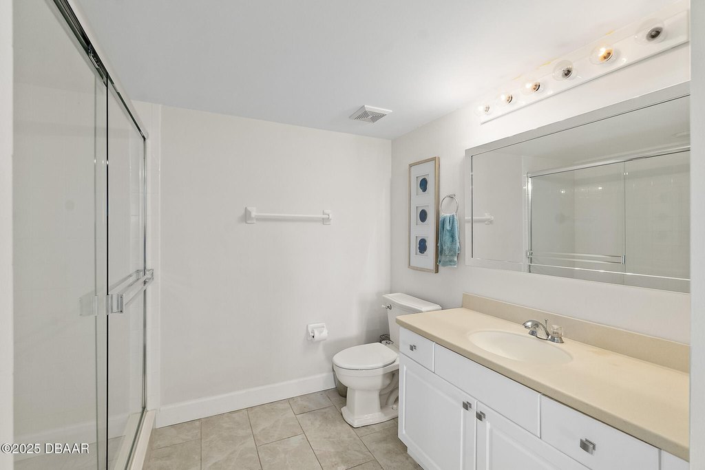 Daytona Beach Shores, Florida, 32118, United States, 2 Bedrooms Bedrooms, ,2 BathroomsBathrooms,Residential,Forsale,1990154