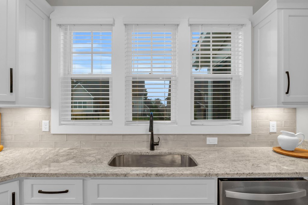 Apison, Tennessee, 37302, United States, 4 Bedrooms Bedrooms, ,3.5 BathroomsBathrooms,Residential,Forsale,1995315