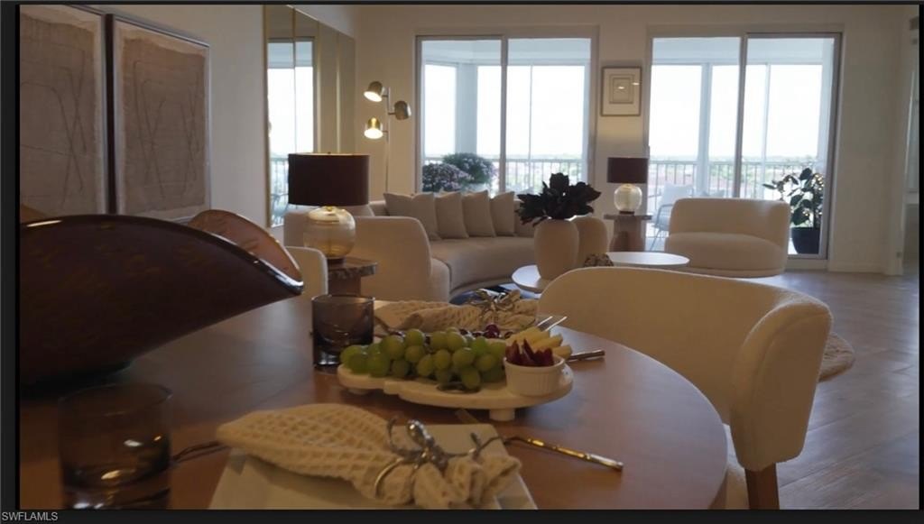 NAPLES, Florida, 34108, United States, 2 Bedrooms Bedrooms, ,2 BathroomsBathrooms,Residential,Forsale,2011597