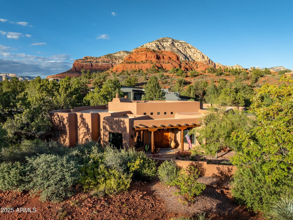Sedona, Arizona, 86336, United States, 3 Bedrooms Bedrooms, ,2.5 BathroomsBathrooms,Residential,Forsale,2004624