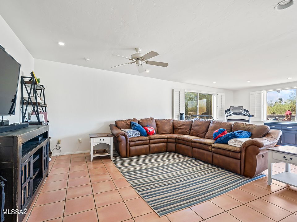 Tucson, Arizona, 85704, United States, 3 Bedrooms Bedrooms, ,2 BathroomsBathrooms,Residential,Forsale,1990109