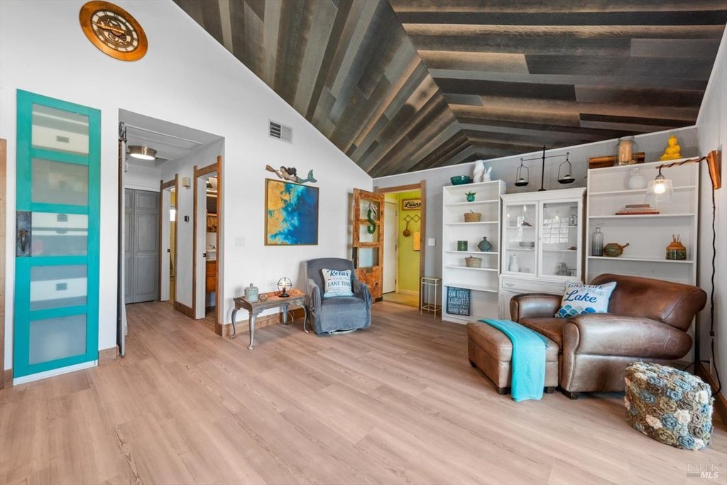 Napa, California, 94558, United States, 2 Bedrooms Bedrooms, ,1 BathroomBathrooms,Residential,Forsale,2004742