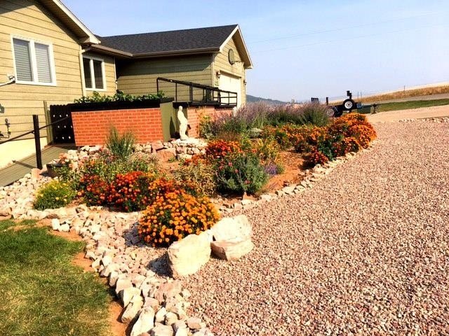 Sundance, Wyoming, 57783, United States, 5 Bedrooms Bedrooms, ,3 BathroomsBathrooms,Residential,Forsale,2004333